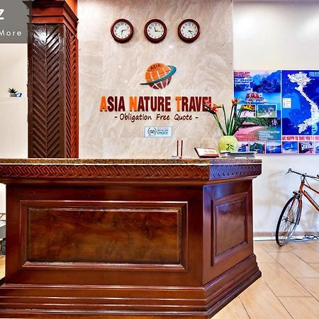Hanz Lakeview Hotel Hanoi Exteriör bild